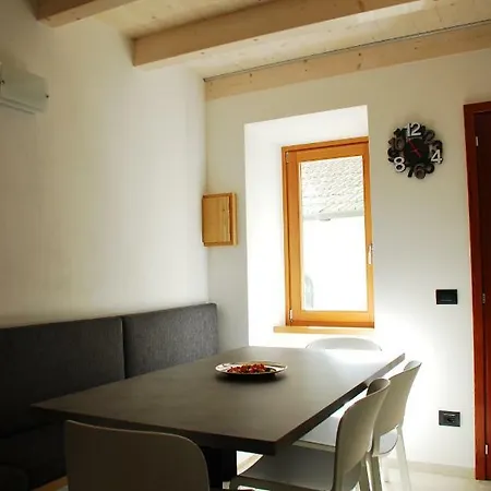 La Casa Del Borgo Ferienhaus Dervio